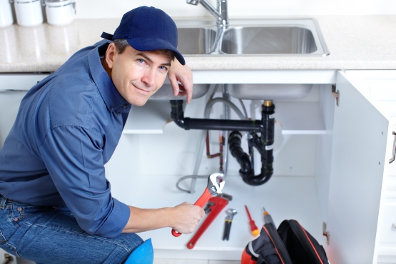 Best Vantage Plumbers team member at work